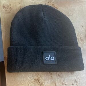 ALO Yoga Black Beanie